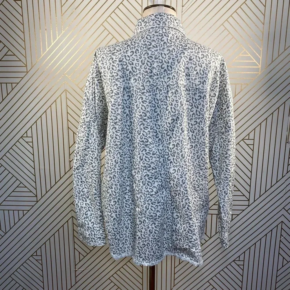 Zara Jacket Animal Print Overshirt Button Down Frayed Leopard‎ Gray Size Small